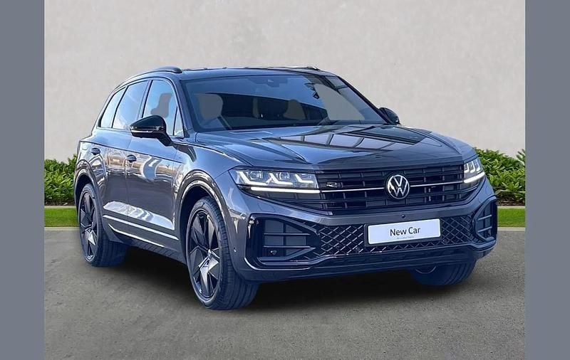 Other New 2025 VW Touareg Black Edition SUV | £71,569 (Fair price) - Image 1/4