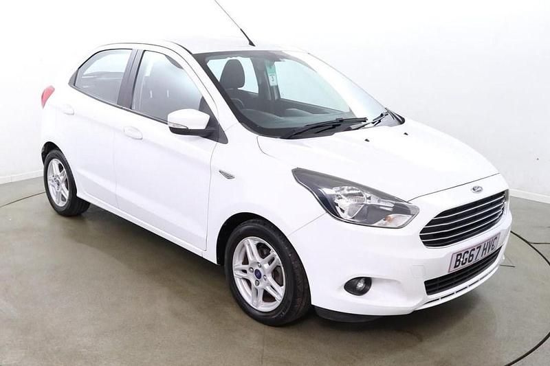 White Used 2017 Ford Ka Plus Zetec Hatchback | £6,990 (Fair price) - Image 1/4