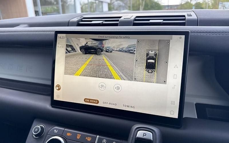 Used Land Rover Defender HSE Dynamic 249 HP (183 kW) 2025 SUV