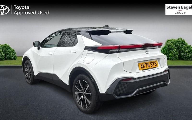 New Toyota C-HR Design 140 HP (102 kW) 2025 SUV