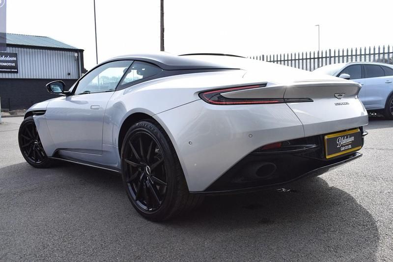 Used Aston Martin DB11 2018 Silver Coupe