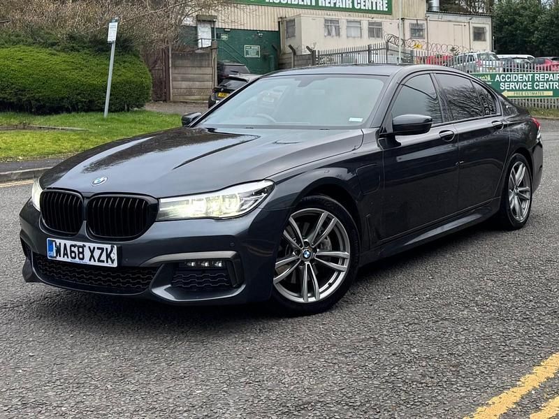 Begagnad BMW 740 M Sport 2018 Grå Sedan