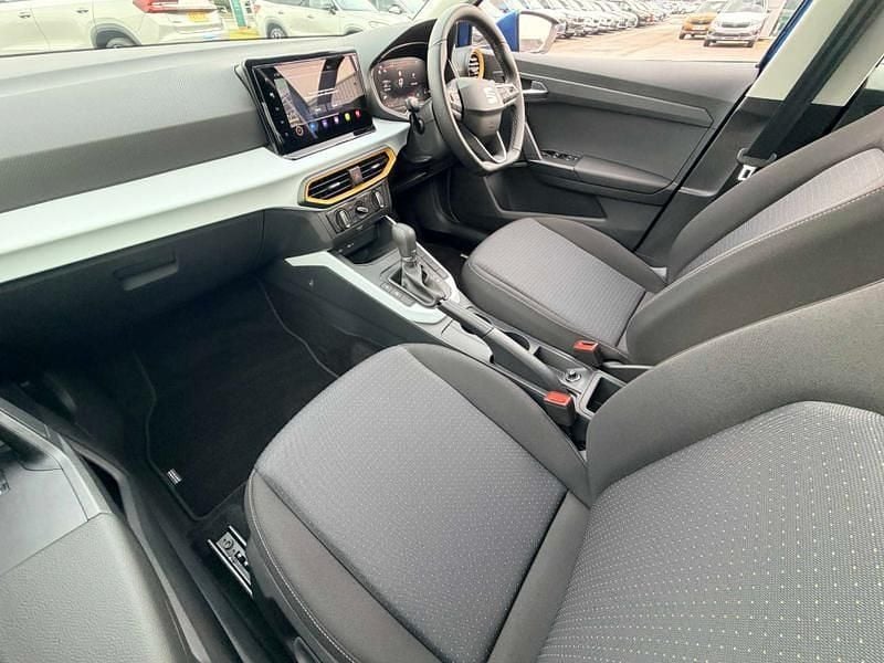New Seat Arona SE Technology 2025 Blue SUV