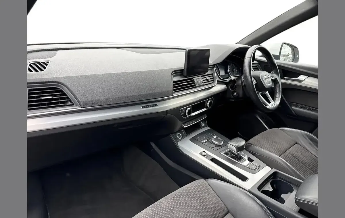 Used Audi Q5 S-Line 187 HP (137 kW) 2018 White SUV