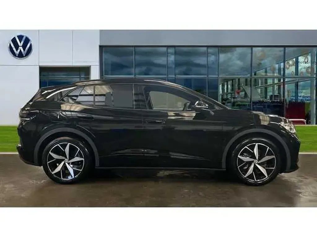 Uusi VW ID.4 GTX 250 kW (340 HP) 2026 Musta Katumaasturi