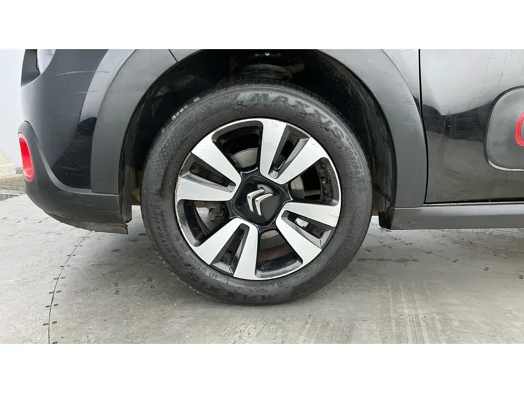 Used Citroën C3 Flair 83 HP (61 kW) 2020 Black Hatchback
