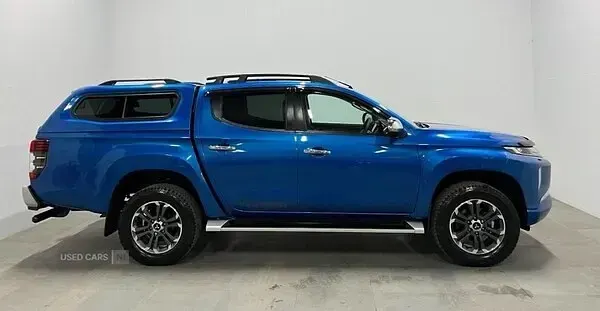 Used Mitsubishi L200 Warrior 150 HP (110 kW) 2020 Blue Pickup