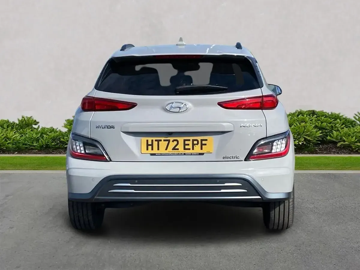 Second-hand Hyundai Kona Premium 10 kW (14 CP) 2023 Gri SUV