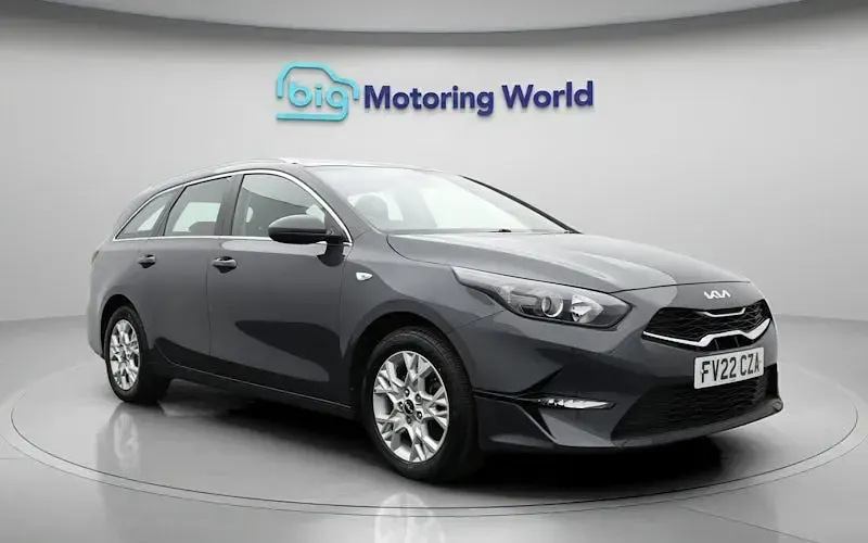 Used Kia Ceed Sportswagon 120 HP (88 kW) 2022 Grey Estate