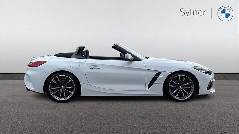 Used BMW Z4 Comfort Edition 340 HP (250 kW) 2019 White Cabriolet