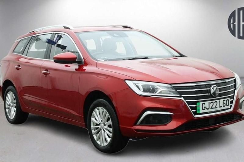 Used MG MG5 EV Exclusive 114 kW (156 HP) 2022 Red Estate