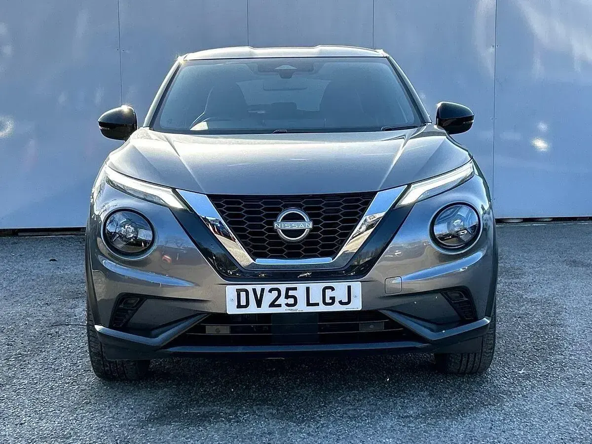 Used Nissan Juke N-Connecta 114 HP (83 kW) 2025 Grey SUV