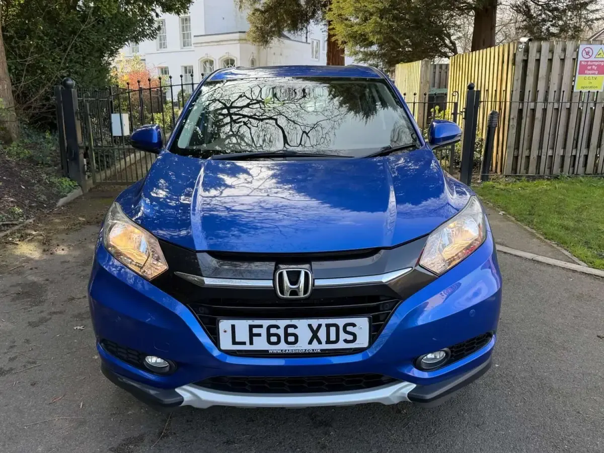 Used Honda HR-V SE 120 HP (88 kW) 2016 Blue SUV