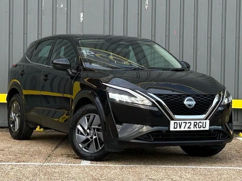 Black Used 2022 Nissan Qashqai Acenta Premium SUV | £15,264 (Super price) - Image 1/4