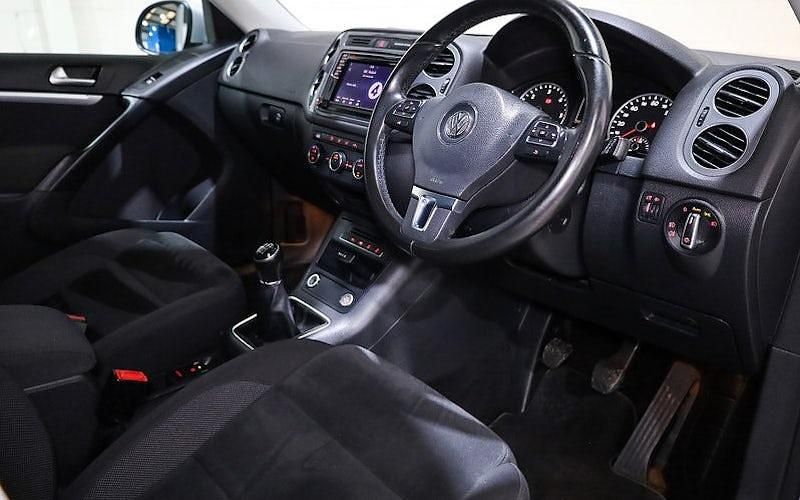 Used VW Tiguan Edition 150 HP (110 kW) 2015 Silver SUV