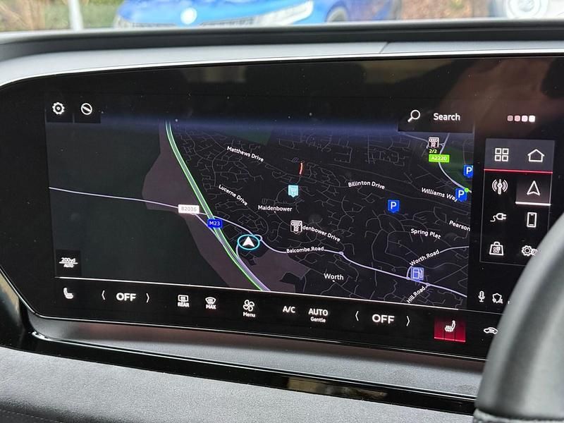 Used Audi e-tron Performance 225 kW (306 HP) 2025 White SUV