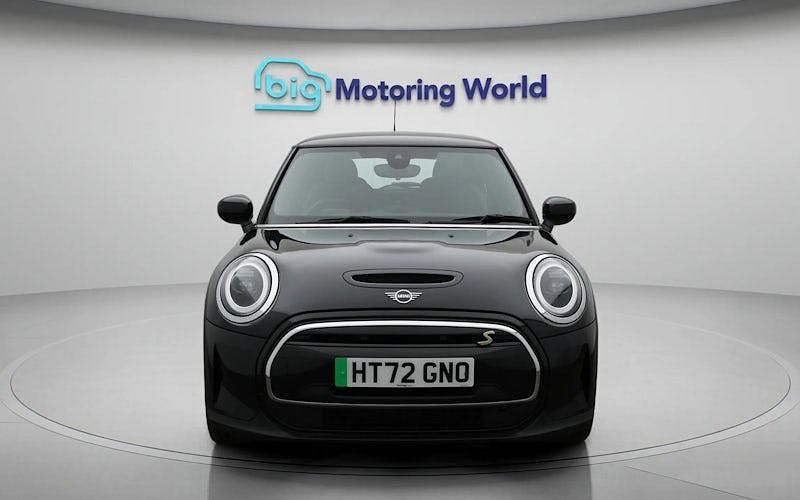 Used Mini Cooper Level 2 135 kW (184 HP) 2023 Hatchback
