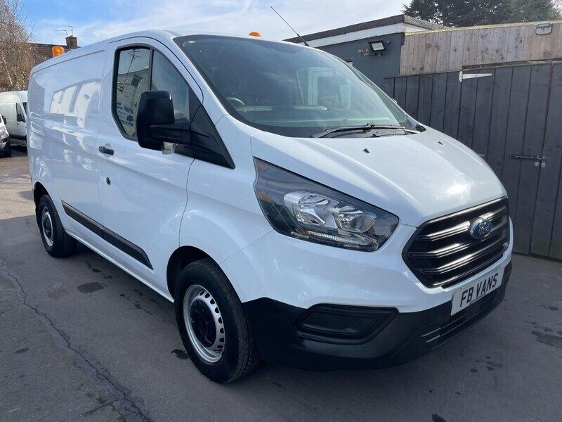 White Used 2019 Ford Transit Custom Van | £8,995 (Super price) - Image 1/4