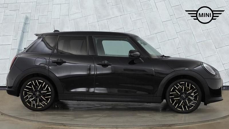 Used Mini Cooper S Hatch 201 HP (147 kW) 2025 Black Hatchback