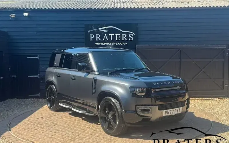 Used Land Rover Defender Carpathian Edition 525 HP (386 kW) 2022 SUV