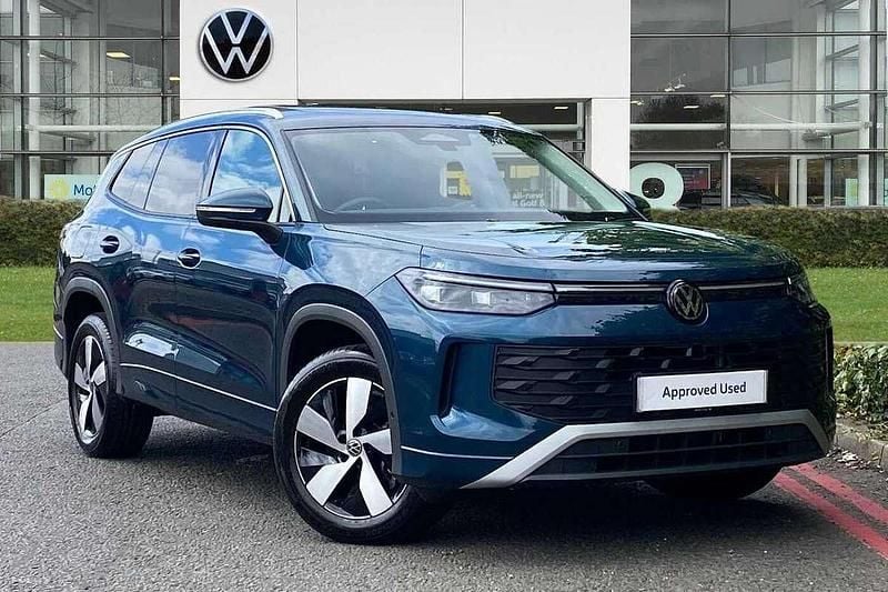 Blue Used 2025 VW Tayron R-line SUV | £35,995 (Super price) - Image 1/4