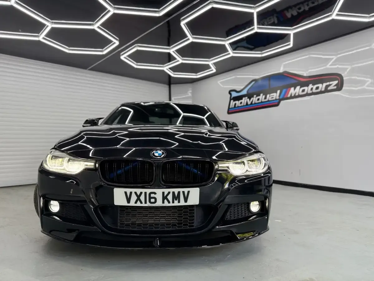 Begagnad BMW 320 M Sport 2016 Svart Sedan