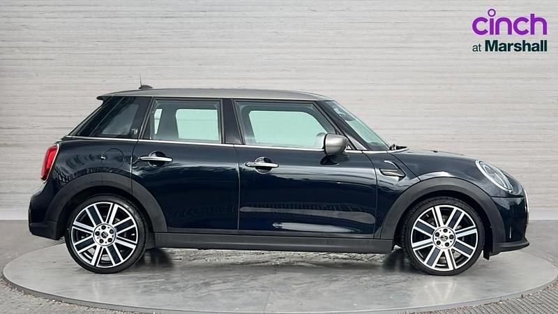 Used Mini Cooper Exclusive 136 HP (100 kW) 2022 Blue/black Hatchback