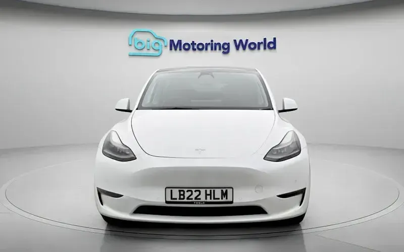 Used Tesla Model Y Long Range AWD 286 kW (389 HP) 2025 SUV
