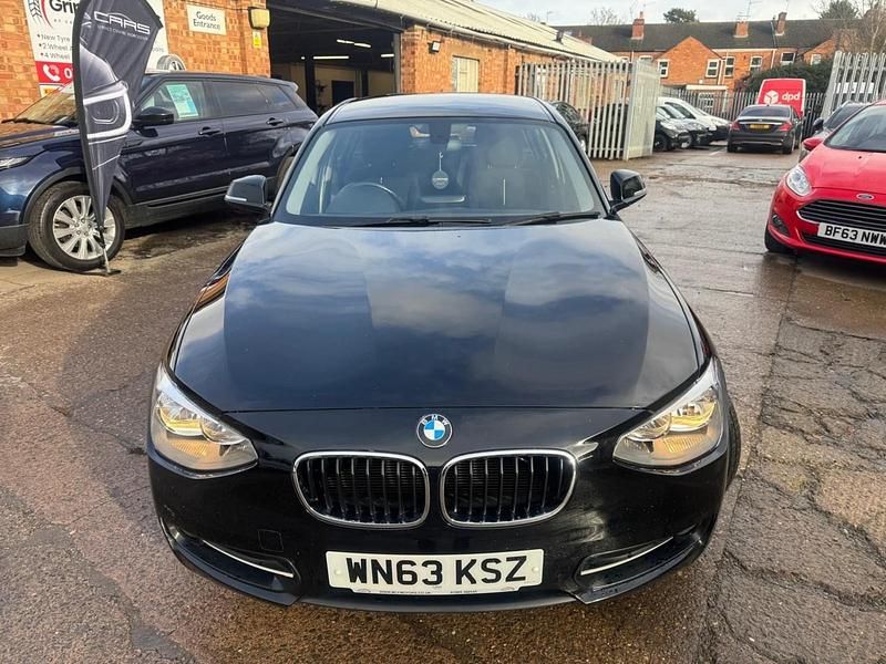 Used BMW 114 Sport Line 95 HP (69 kW) 2013 Black Hatchback