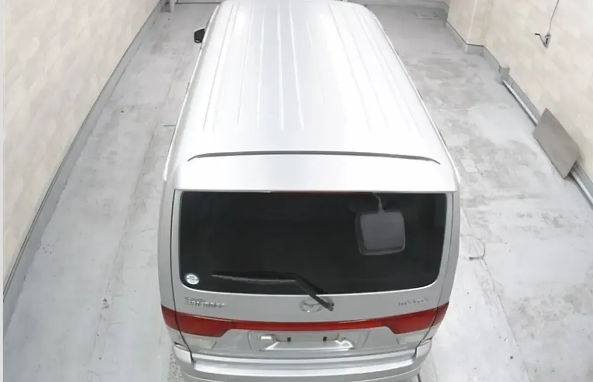 Used Mazda Bongo 2003 Silver MPV