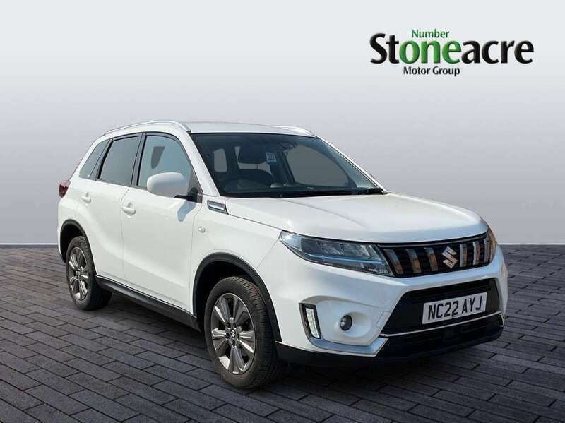 White Used 2022 Suzuki Vitara SZ-T SUV | £14,595 (Good price) - Image 1/4