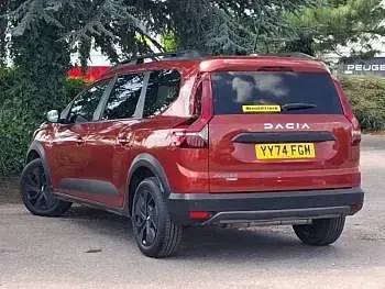 Used Dacia Jogger Expression 140 HP (102 kW) 2024 Brown MPV