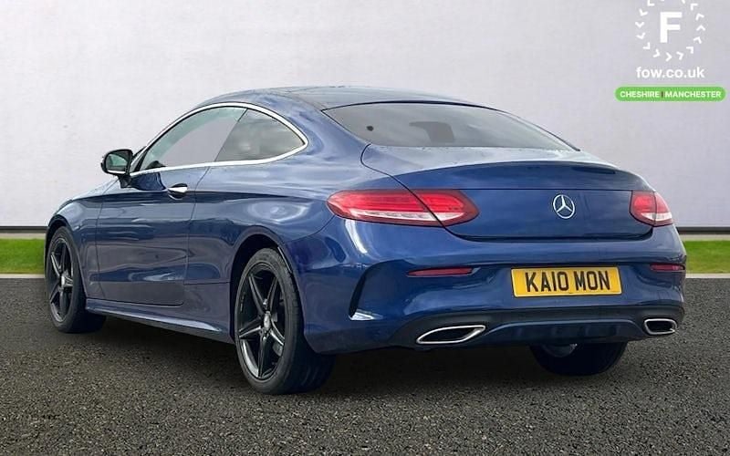 Used Mercedes C250 AMG Line Premium Plus 204 HP (150 kW) 2018 Coupe