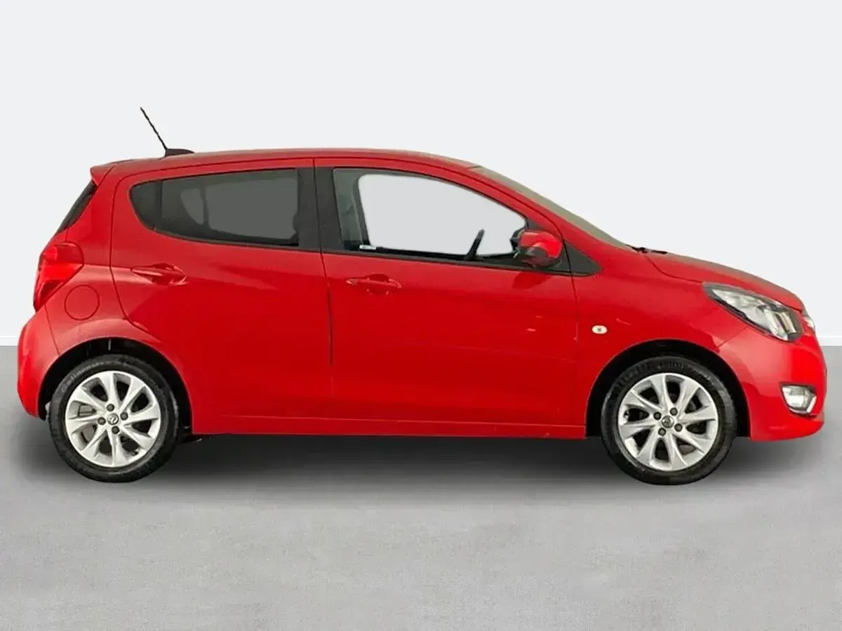 Second-hand Vauxhall Viva 75 CP (55 kW) 2017 Roșu Hatchback
