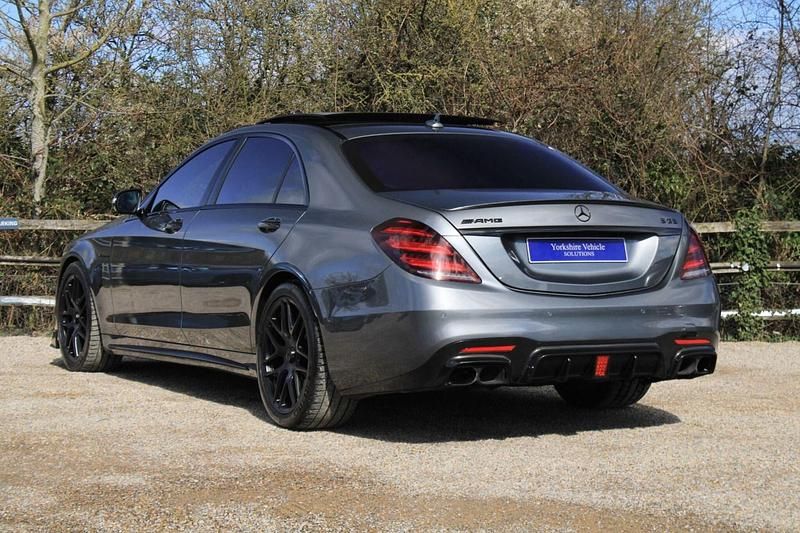 Käytetty Mercedes S63L AMG 2018 Harmaa Sedan
