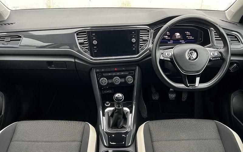 Used VW T-Roc SEL 116 HP (85 kW) 2019 SUV