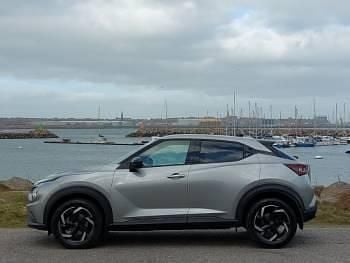 Used Nissan Juke N-Connecta 114 HP (83 kW) 2023 Silver SUV