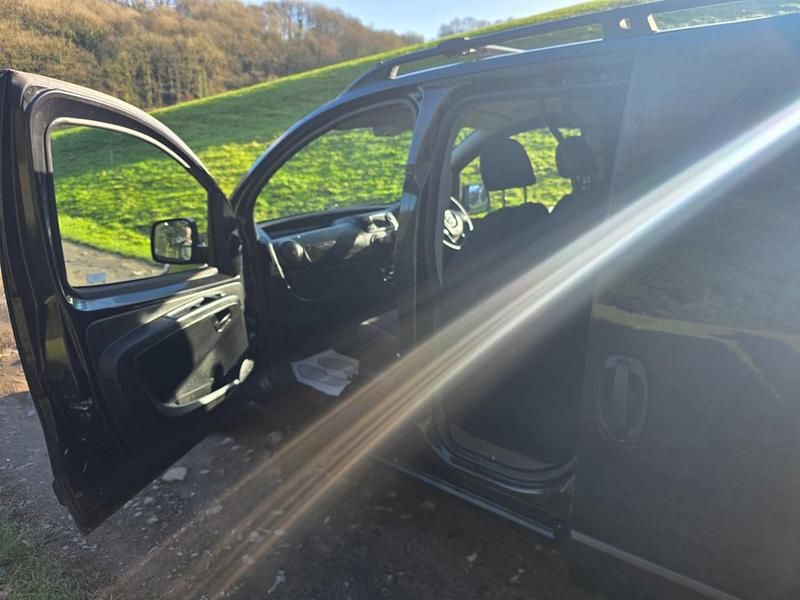 Used Fiat Fiorino 77 HP (56 kW) 2019 Black MPV