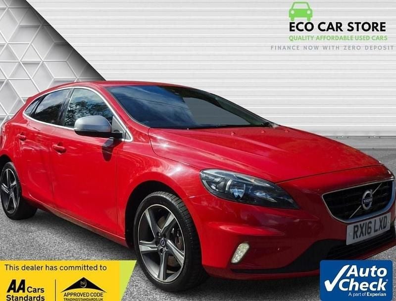 Red Used 2016 Volvo V40 R-Design Estate | £7,495 (Fair price) - Image 1/2