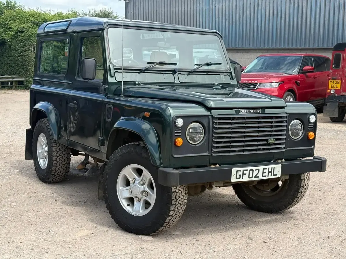 Used Land Rover Defender 2002 Green Estate