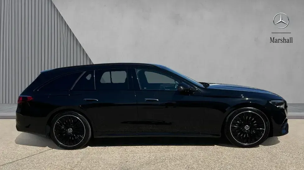 Used Mercedes E300 Urban 313 HP (230 kW) 2026 Black Estate
