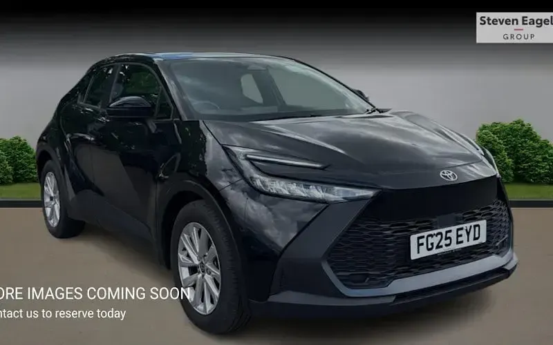 Used Toyota C-HR 140 HP (102 kW) 2026 SUV