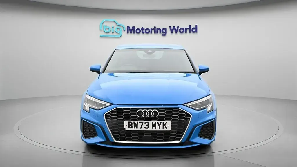 Used Audi A3 Sportback S-Line 204 HP (150 kW) 2024 Blue Hatchback