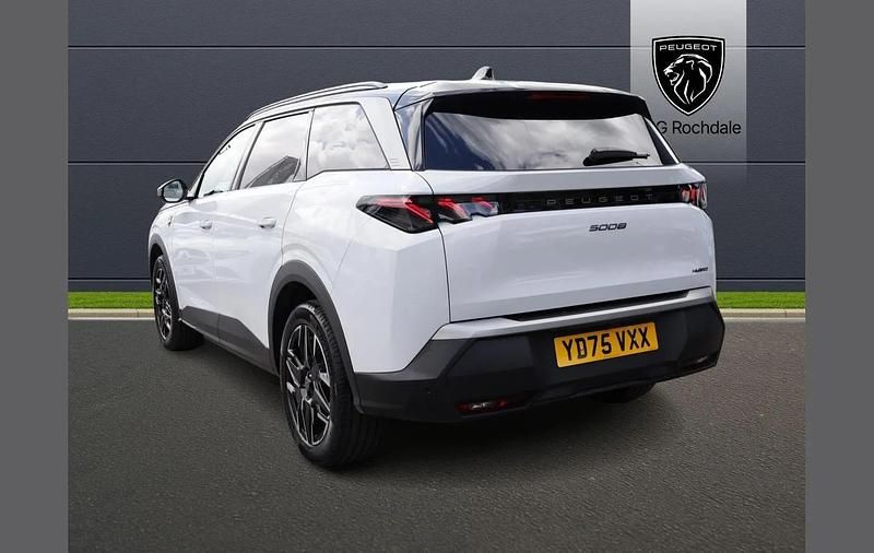 Used Peugeot 5008 GTi 134 HP (98 kW) 2025 White SUV