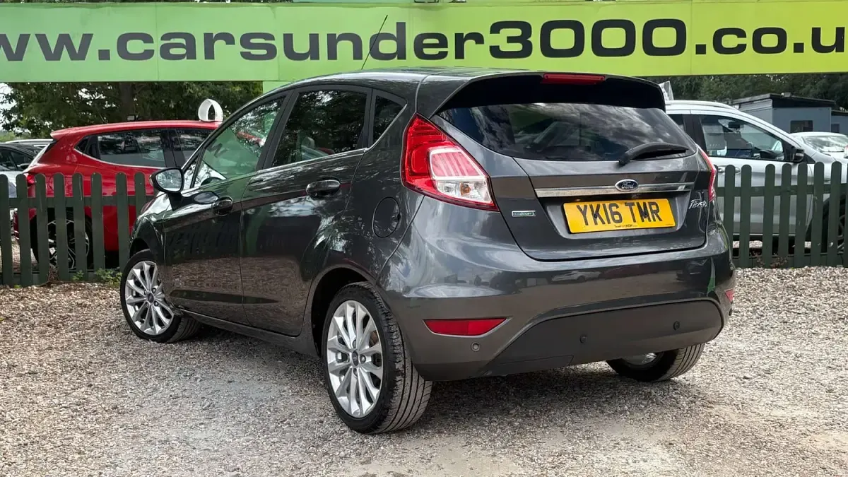 Used Ford Fiesta Titanium X 125 HP (91 kW) 2016 Grey Hatchback