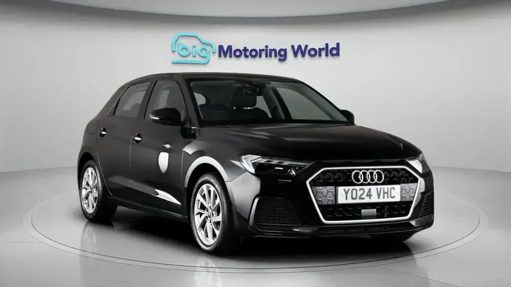 Used Audi A1 Sportback Sport 95 HP (69 kW) 2024 Black Hatchback