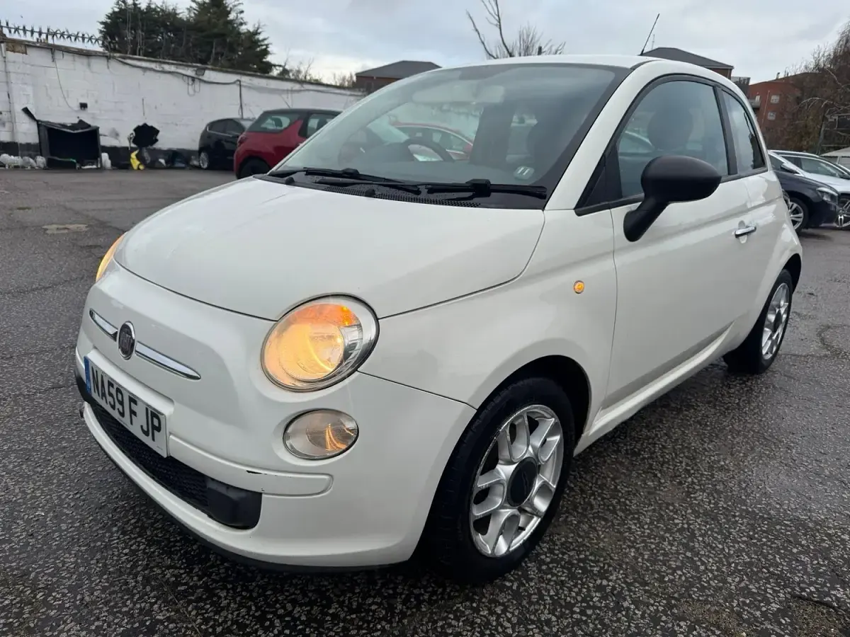 Used Fiat 500 Pop 69 HP (50 kW) 2009 White Cabriolet