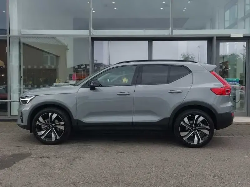 New Volvo XC40 Ultra 197 HP (144 kW) 2026 SUV