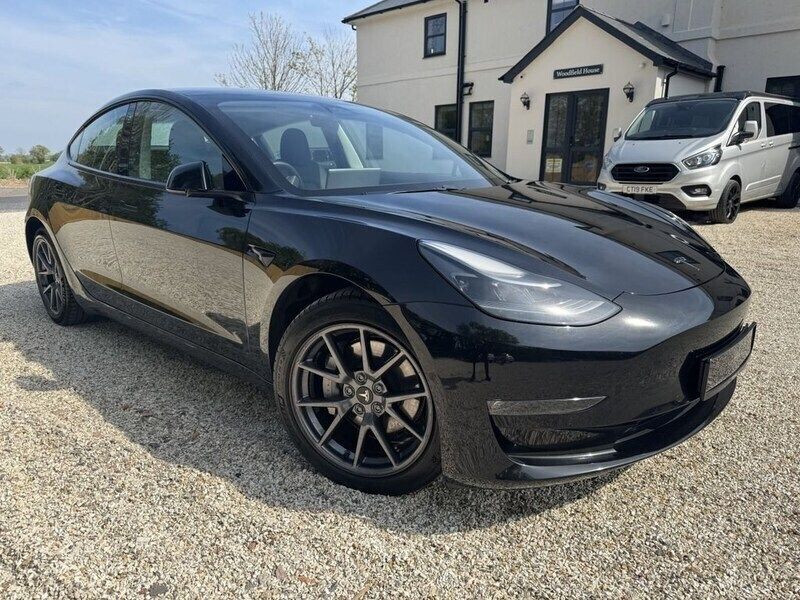 Black Used 2021 Tesla Model 3 Long Range Sedan | £16,999 (Fair price) - Image 1/4