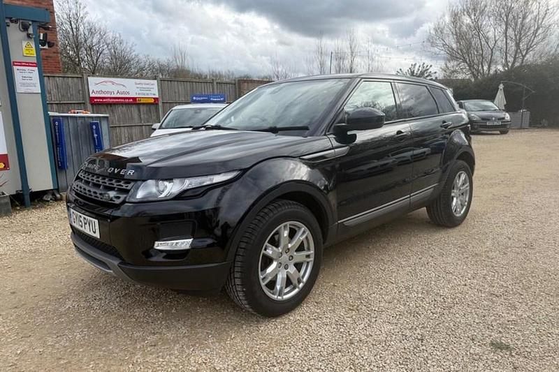 Used Land Rover Range Rover evoque Pure 150 HP (110 kW) 2015 Hatchback